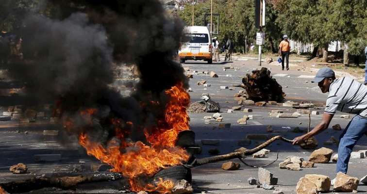 Ongoing-protests-take-toll-on-tourism-in-Mpumalanga-800×400