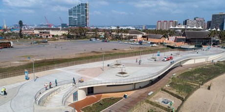 Africa-s-longest-beachfront-promenade-opens-in-Durban-800×400