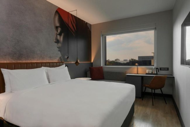 Radisson_RED_Hotel_Johannesburg_Rosebank