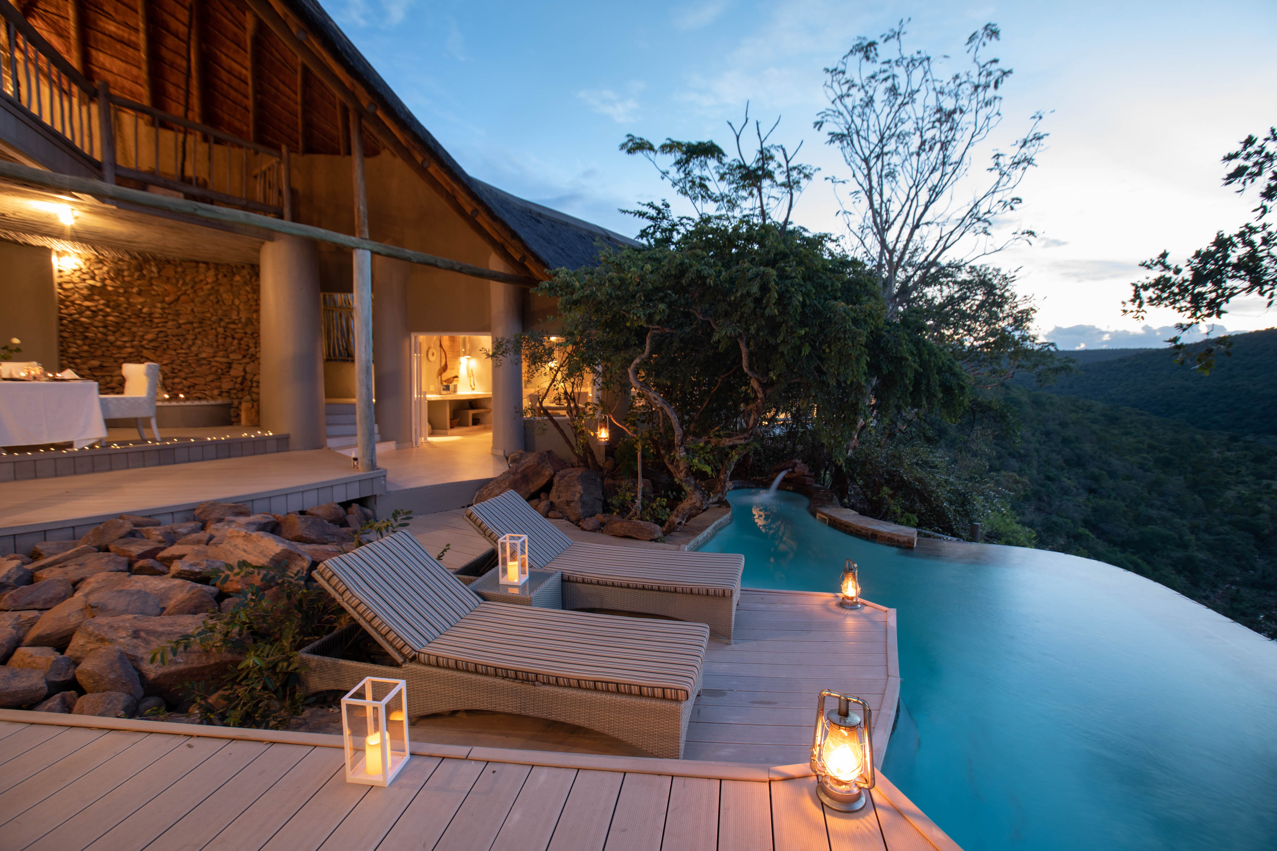 Clifftop-Exclusive-Safari-Hideaway-Evening-Pool