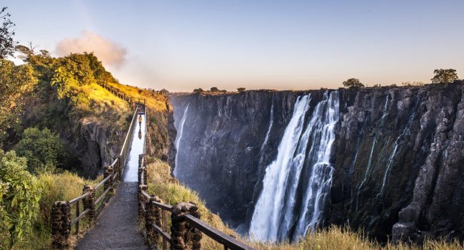 Vic-Falls
