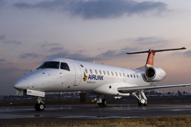 airlink-erj-135-768×511